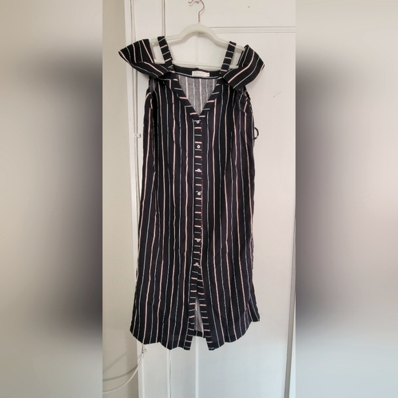 Lush Dresses & Skirts - Button up Dress